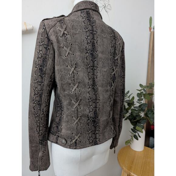 love token jacket - Picture 5 of 14